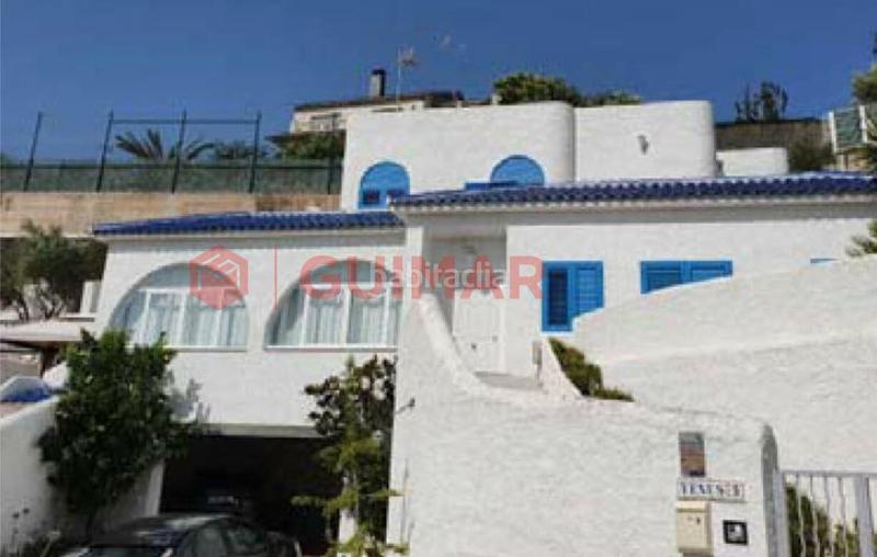 Foto e3443b1b-01ce-4d58-8f70-0505a0dca467. Chalet con parcheggio in Corbera de Llobregat