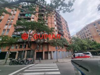 Miete Geschäftsraum in Navas. Local comercial en venta y alquiler de 254m   barcelona sant mar