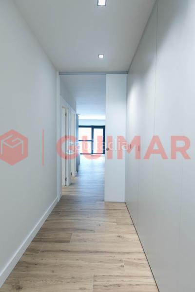 Foto 0b8c0ad2-fd57-45b7-8af0-e08ccb50b44a. Estudi amb calefacció a Pedralbes Barcelona