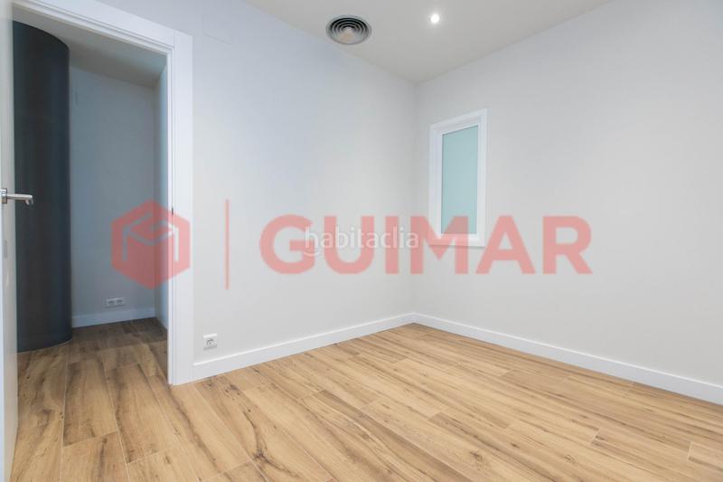 Foto 1584e2a9-d381-4d24-8ed5-39de0253382d. Estudi amb calefacció a Pedralbes Barcelona