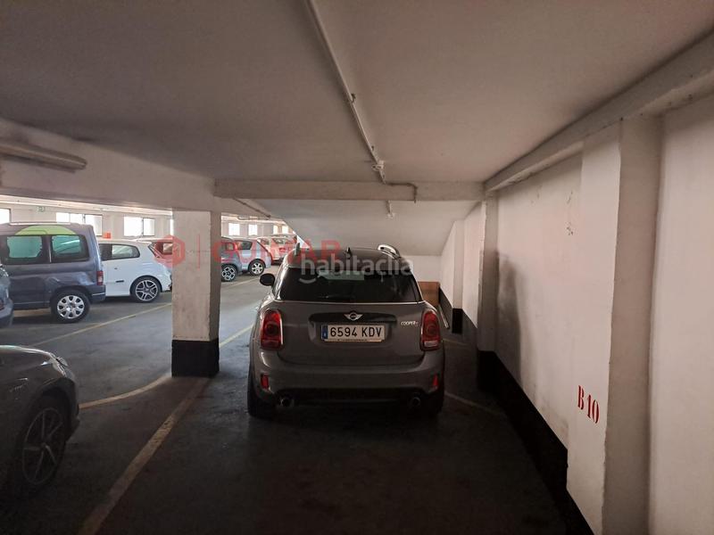 Foto 6d0f4a99-c8c7-46c9-97d9-2be8519a6e18. Car parking in Vila de Gràcia Barcelona