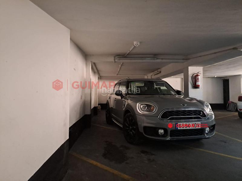 Foto 7821c29d-2b69-40f4-b2b5-43fecd5b64ea. Car parking in Vila de Gràcia Barcelona