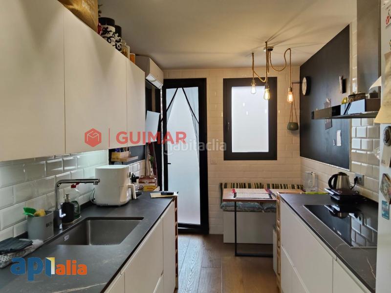 Foto 3f037f49-112c-4528-bc1a-805e009347bf. Appartamento con riscaldamento parcheggio piscina in Cornellà de Llobregat