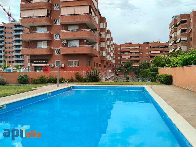 Foto fe5a765e-d0cb-46fd-9c95-1106a48a3ddf. Appartamento con riscaldamento parcheggio piscina in Cornellà de Llobregat