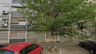 Piso  Calle cedre. Piso en venta en rentabilidad en cornella de llobregat  ideal in