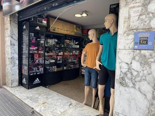 Local Comercial a La Plana. Local en venta con inquilino  inversión con rentabilidad en espl