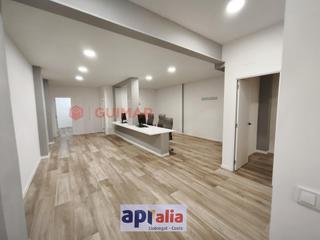 Local Comercial a Carrer de la vallerona 19. Local comercial  esplugues de llobregat la plana