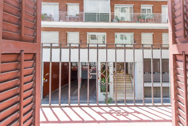 Foto 10b44adc-bf6d-4cc6-be03-5003268f2497. Piso especial inversores. venta de piso alquilado c rafael capdevila en Barcelona