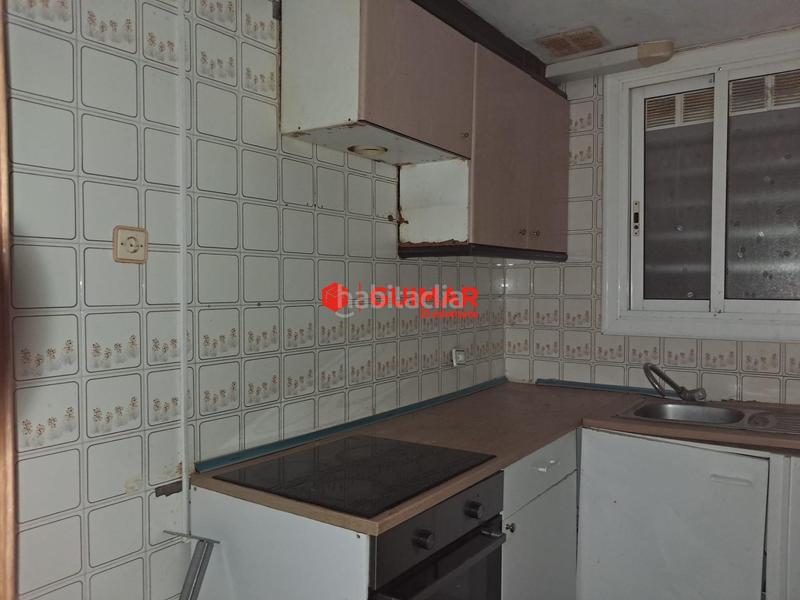 Foto 8d713325-f25a-4f38-8427-450c9b5155f2. Etagenwohnung in Castell-Poble Vell Castelldefels