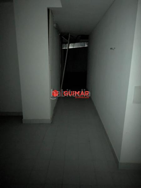 Foto b6fb123b-108e-4cff-a9cb-43748f19477c. Locale commerciale in Carmel Barcelona