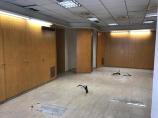 Locale commerciale in Carrer de Lleida