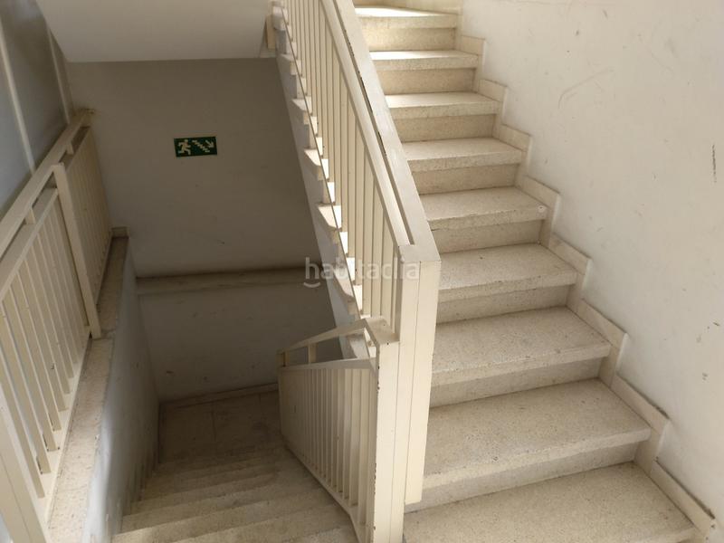 Foto b5724542-88a6-4dae-b0be-fcf889f75fa2. Fabrikhalle in Centre Prat de Llobregat (El)