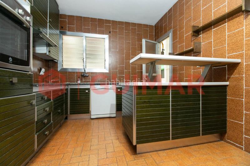 Foto 107baf95-e71e-4347-bfe0-926965eb0d84. Flat with heating in Fort Pienc Barcelona