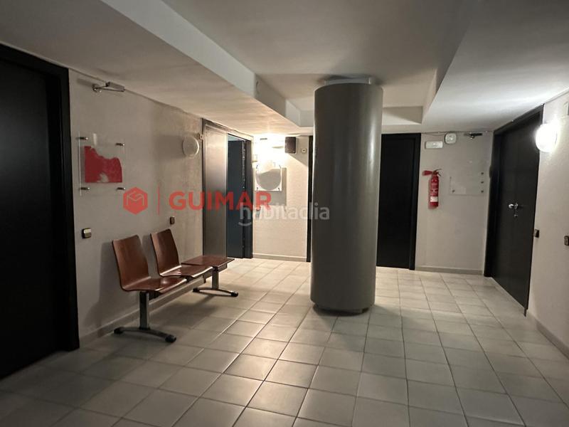 Foto 21ebc435-8a8b-45e9-ab00-1b30aacc7cea. Oficina amb calefacció a La Nova Esquerra de l´Eixample Barcelona