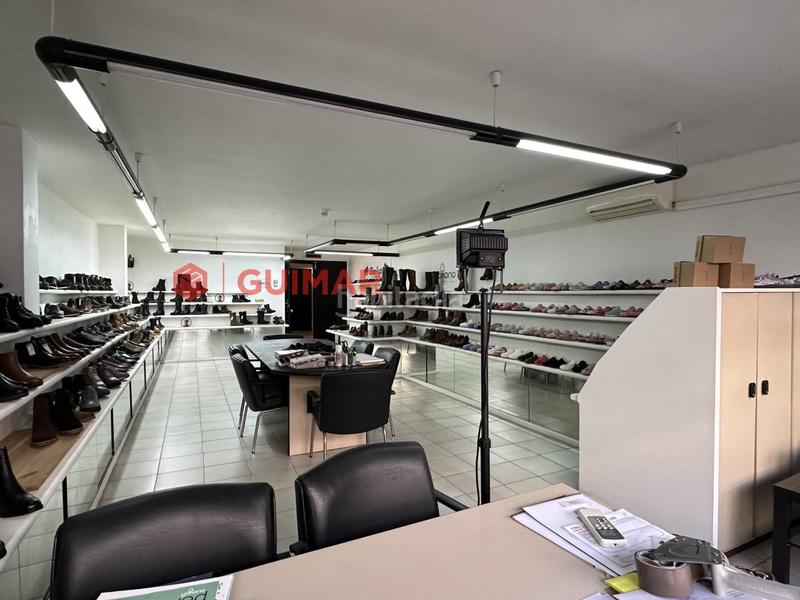 Foto 422a6dba-c0ca-4877-8b34-d35edbdcd1d8. Oficina amb calefacció a La Nova Esquerra de l´Eixample Barcelona