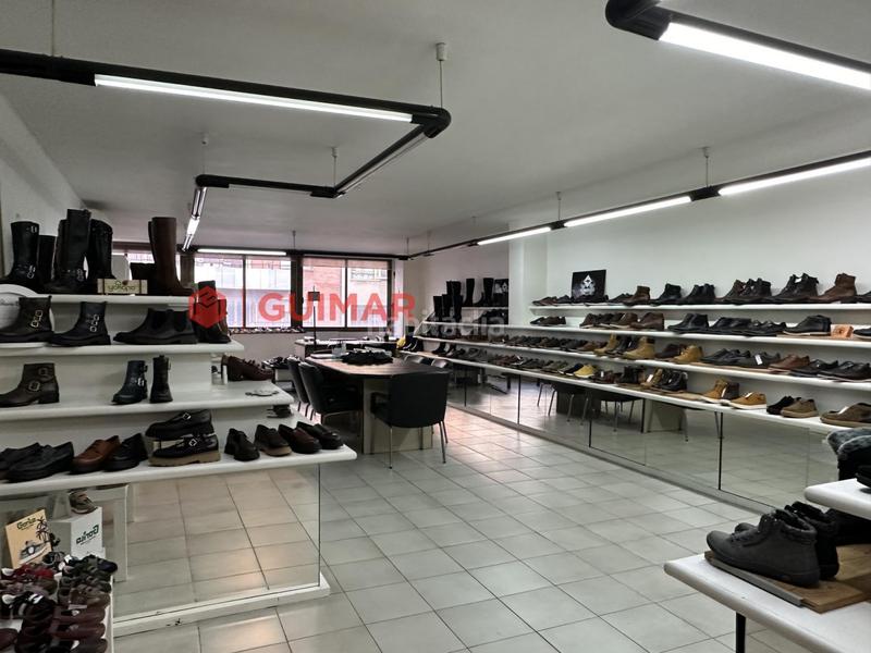 Foto 4c522c67-5690-4fcb-b6a7-13d14db82898. Oficina amb calefacció a La Nova Esquerra de l´Eixample Barcelona