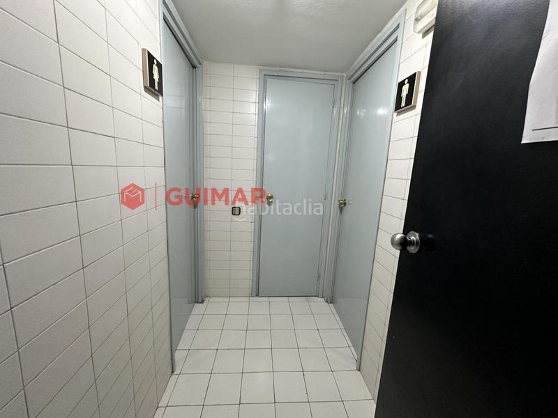 Foto eab0b979-a9b1-4eba-ba04-efdfb47dd7c1. Oficina amb calefacció a La Nova Esquerra de l´Eixample Barcelona