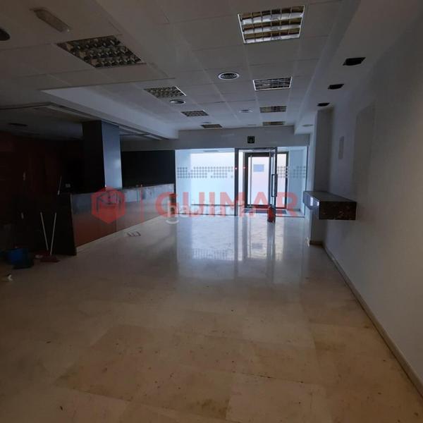 Foto 1ea7f9ae-a200-418c-abaa-1139eb6286ca. Local comercial a Cervelló