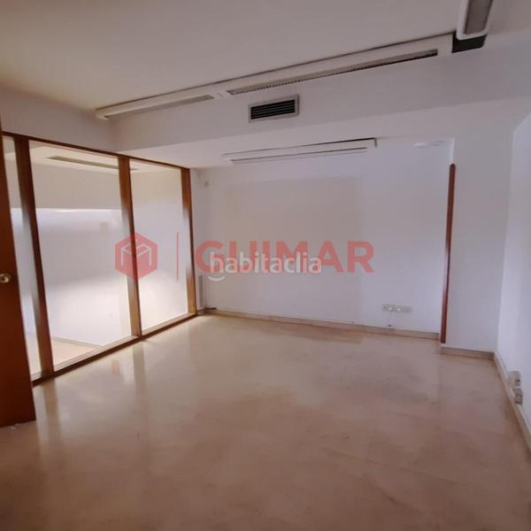 Foto 479e829a-64cf-476e-9505-6b45e8b56038. Local comercial a Cervelló