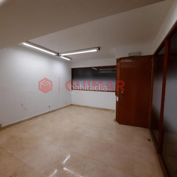 Foto 4909c38a-1f19-45db-a184-472f16130579. Local comercial a Cervelló