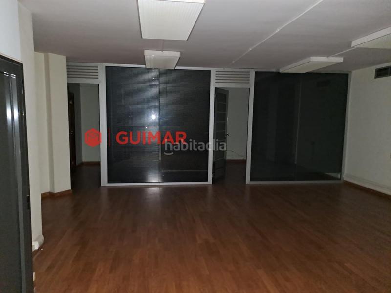 Foto 37948963-6bed-4b71-bfef-40e1b5c5abcf. Locale commerciale in Santa Eulàlia Hospitalet de Llobregat (L´)