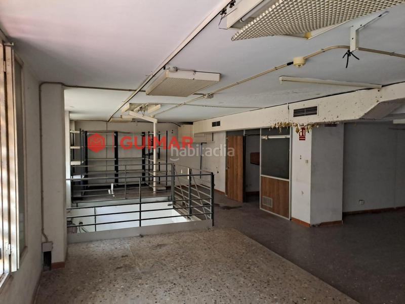 Foto b3e994ce-ab4d-4795-a55d-d9579821666e. Locale commerciale in Santa Eulàlia Hospitalet de Llobregat (L´)