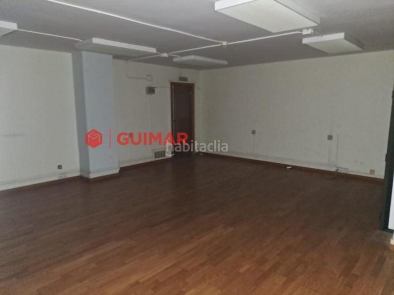 Foto c062b36f-0726-4ee3-8840-7d66e9e16103. Locale commerciale in Santa Eulàlia Hospitalet de Llobregat (L´)