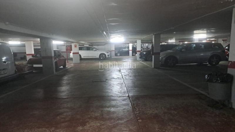 Foto ec299ae5-0392-4fc5-96fe-6be2b6214db0. Aparcament cotxe a Sarrià Barcelona