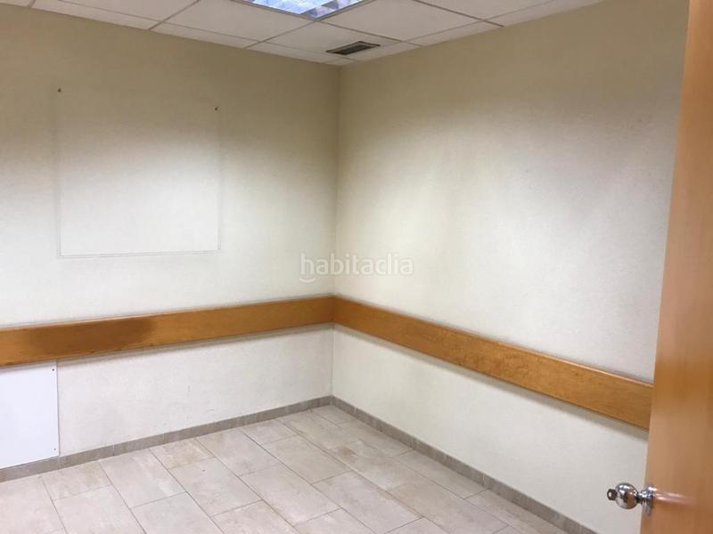 Foto 7f3322d7-313e-4abb-8517-cf934b052635. Locale commerciale in Sagnier-Plaça de Catalunya Prat de Llobregat (El)