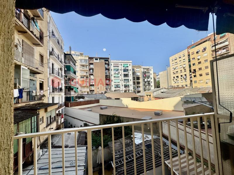 Foto f7a63c5d-4e78-4cf4-bca1-462627277a9e. Etagenwohnung in Sagrada Família Barcelona