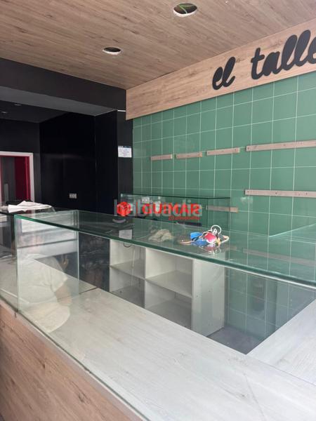 Foto e0410dd6-b49c-4a80-ac64-4a7174eba160. Locale commerciale in Santa Eulàlia Hospitalet de Llobregat (L´)