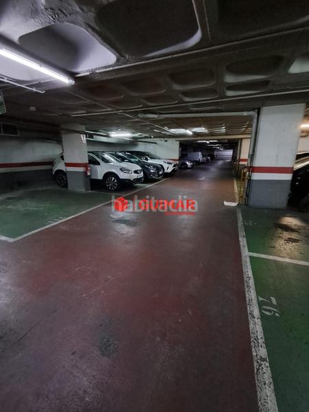 Foto e6bd2b70-d1de-4ad3-945a-ca9a2de9b76f. Aparcament cotxe a Can Vidalet Esplugues de Llobregat