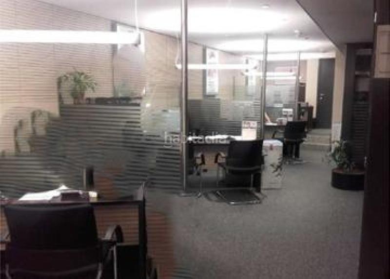 Foto 61a33d25-9c95-463b-afe3-e648458b8159. Rent business premise in Sant Andreu de Palomar Barcelona