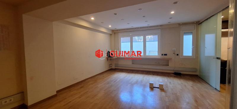 Foto b481464d-8cf6-4805-b74a-3c5ba1299173. Oficina  en venta en ccasp en Fort Pienc Barcelona