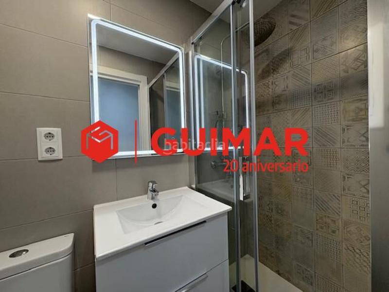 Foto 2394c2fb-faea-42a3-8d99-c54031f31472. Appartamento con riscaldamento in Can Vidalet Esplugues de Llobregat