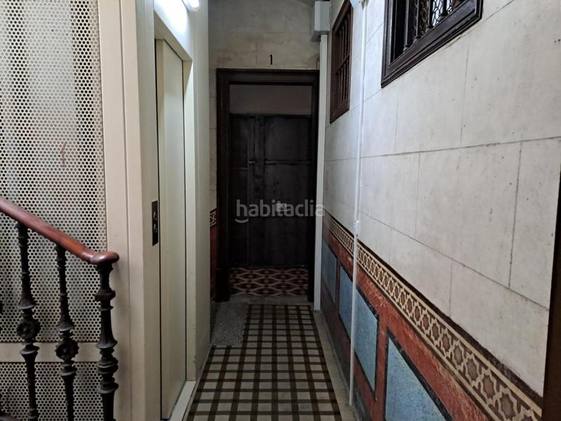 Foto 1efdb118-f253-4a1b-a476-c9423d127b2a. Casa edificio en venta plaza tetuán en Dreta de l´Eixample Barcelona