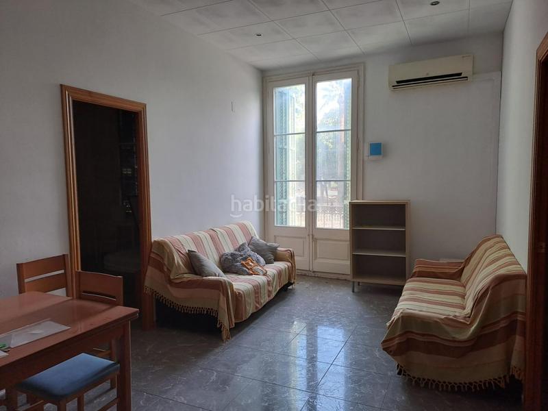 Foto 612c1d64-d305-40bd-ab47-4a3d4ef35d05. Casa edificio en venta plaza tetuán en Dreta de l´Eixample Barcelona