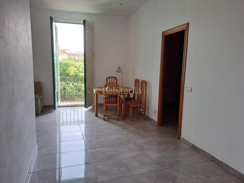 Foto 842ca88d-bb9b-4629-b9b8-7d0814ba27d0. Casa edificio en venta plaza tetuán en Dreta de l´Eixample Barcelona