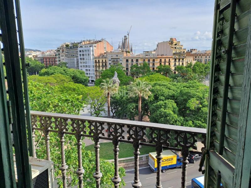 Foto b60d9378-9478-4cb3-9960-166eeb5017c5. Casa edificio en venta plaza tetuán en Dreta de l´Eixample Barcelona