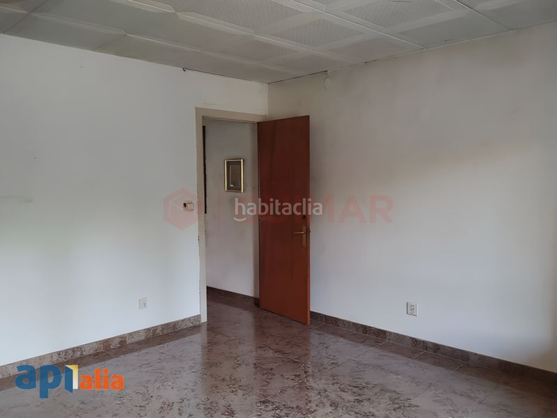 Foto e09422dc-1b3a-4cbf-909d-2425d45f7f97. Casa a Vallirana
