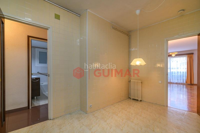Foto d7cddf42-a4ad-48d5-88a6-cd8219774926. Pis amb calefacció a Putget - Farró Barcelona