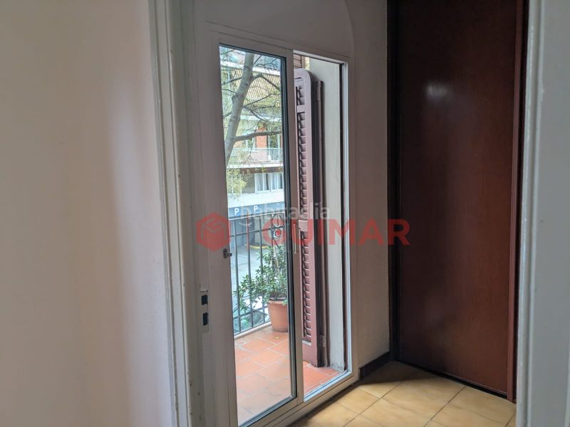 Foto 5d3602b8-b67b-4bd9-bdbe-9d080e64d911. Pis amb calefacció a El Camp de l´Arpa del Clot Barcelona