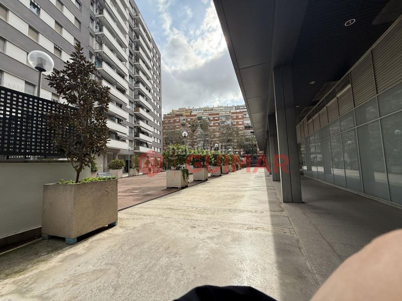 Foto 4f7e1456-1707-48c0-b52c-1b4d51e576b5. Pis a La Marina del Port Barcelona
