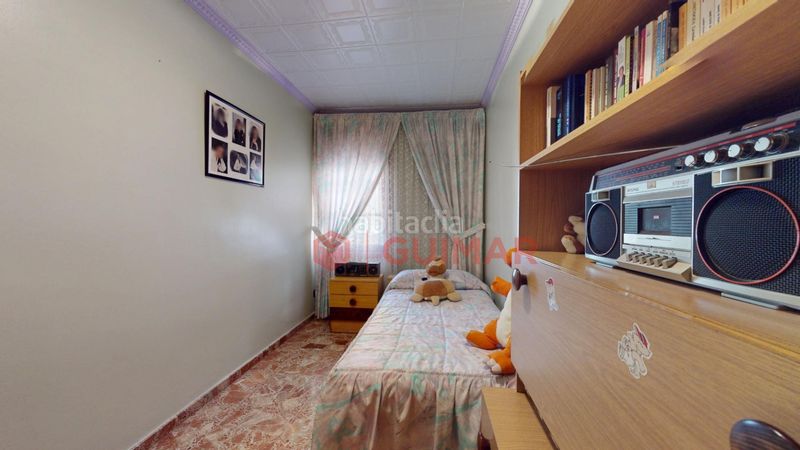 Foto 50f884fa-e3dd-4d42-86a8-1441f2a1a0d0. Casa amb calefacció aparcament a La Roureda Viladecans