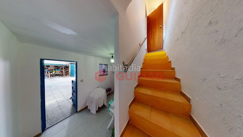 Foto f5700b35-3575-4356-a50e-6fc8f854f795. Casa amb calefacció aparcament a La Roureda Viladecans