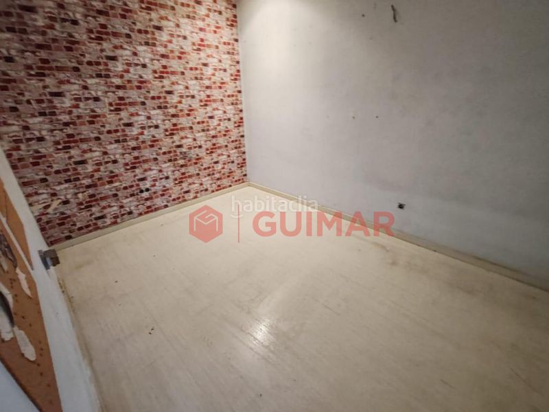 Foto bd9a70d0-681e-466c-beeb-07de01436550. Casa a Centre Prat de Llobregat (El)