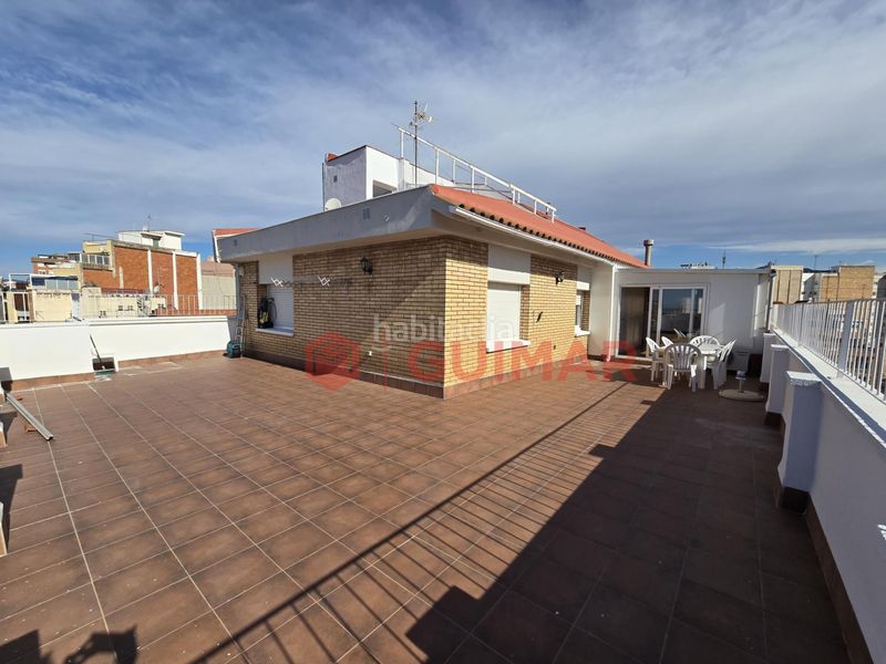 Foto fc597828-e6e3-40b7-aa7b-4dc9e114dea5. Àtic amb calefacció aparcament a Sant Ramon - Maternitat Barcelona