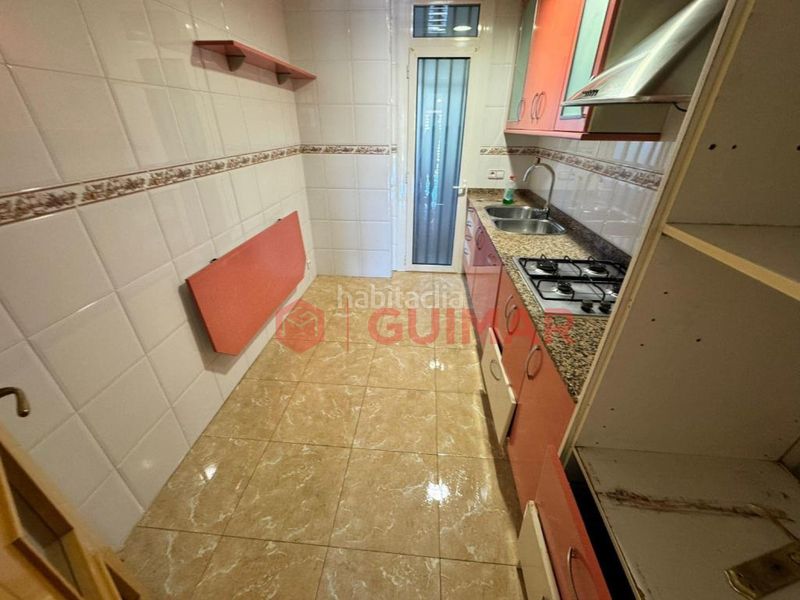 Foto 462c1378-24b2-4297-a151-4e7c804a04bc. Pis a Diagonal-Colomeres Gavà