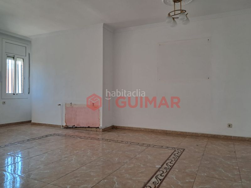 Foto 9a913e5a-91b1-4fa6-b32e-9584eb851d62. Pis a Diagonal-Colomeres Gavà