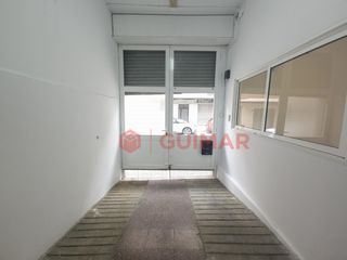 Geschäftsraum in Cl extremadura 5. Local comercial en venta  sant joan despí les planes